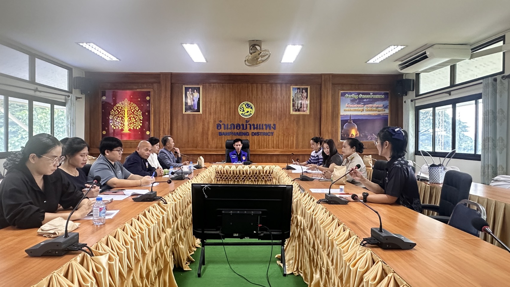 พช.บ้านแพง ประชุมคณะอนุกรรมการกลั่นกรองและติดตามการดำเนินงานกองทุนพัฒนาบทบาทสตรีอำเภอบ้านแพง ครั้งที่ 5/2569